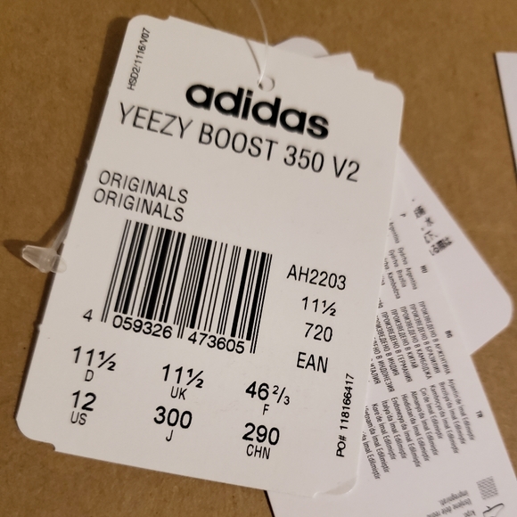 Yeezy Beluga V2 2.0 Adidas Boost 350 Size: 12 Box Included - Picture 11 of 11